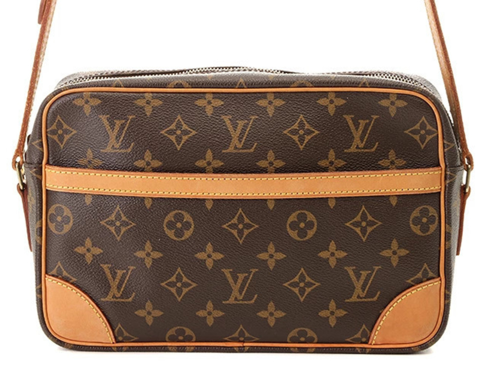 LOUIS VUITTON Trocadero Monogram Shoulder Bag